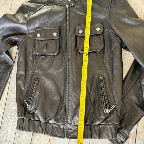 STONE & Co. Authentic Women’s Black Leather Jacket. Size Medium - Picture 8 of 9